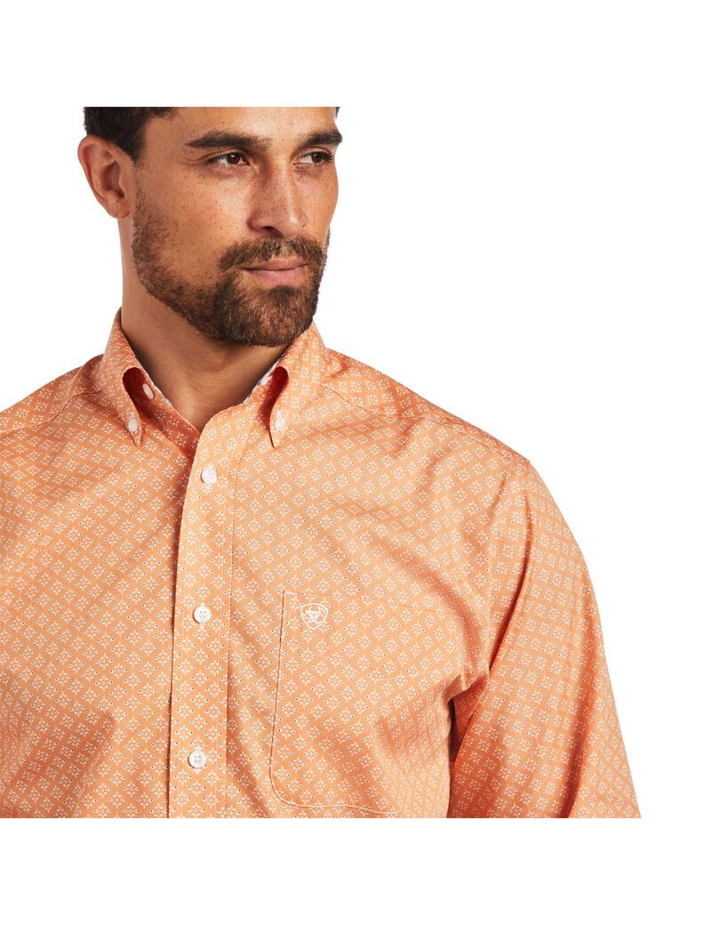 Camisas De Traje Ariat Wrinkle Free Yakov Fitted Hombre Coral | OBXL76425