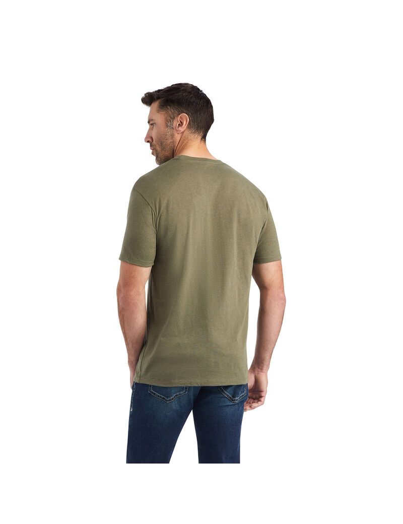 Camiseta Ariat Camo Badge Hombre Multicolor | TIHA67241